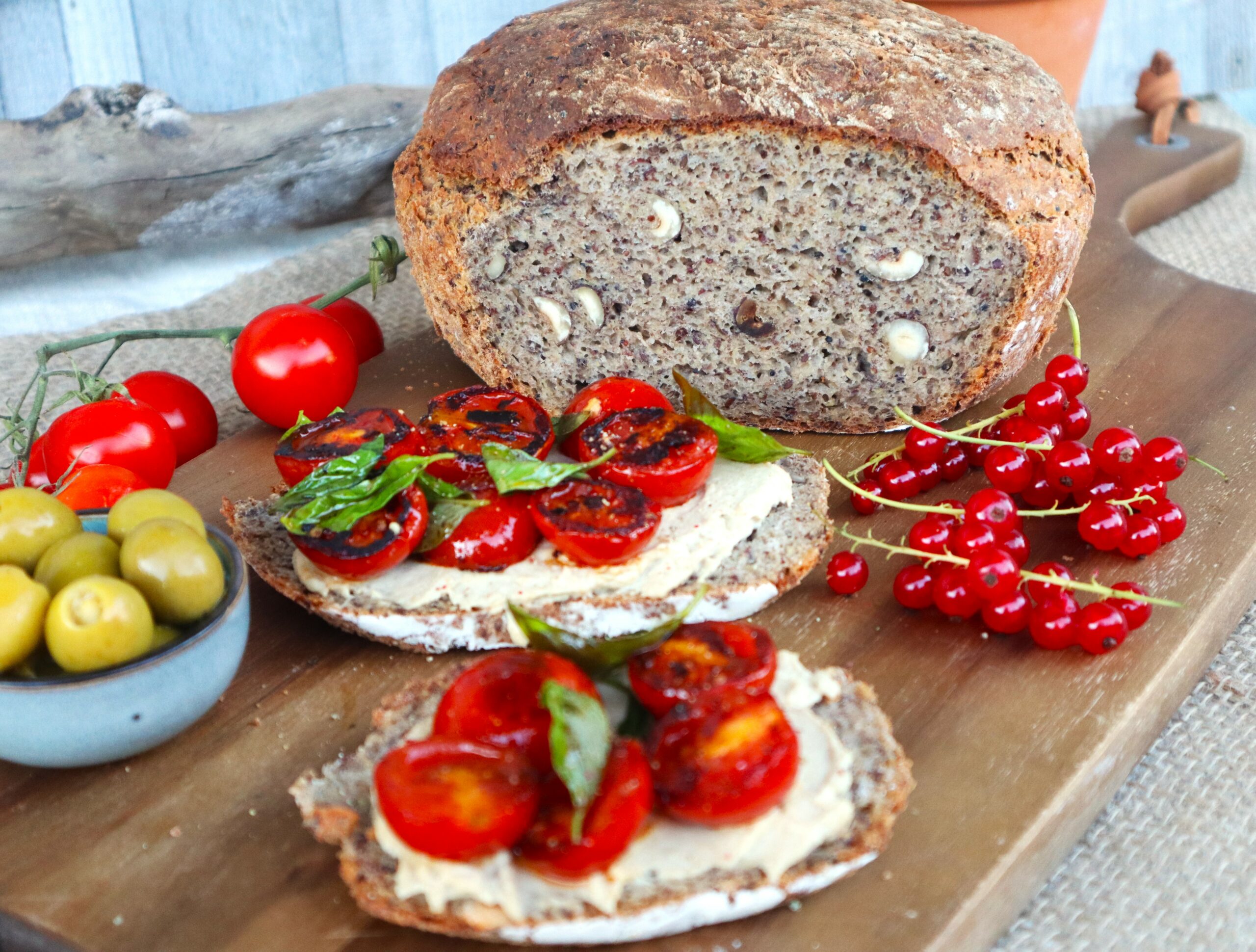 Quinoa Brot - jools.at